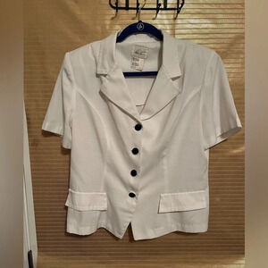 KATHY LEE~ WHITE~BLAZER~SHORT SLEEVES~14